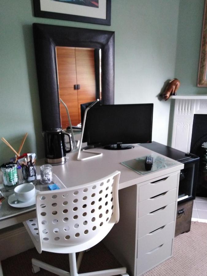 Olderfleet Bed and Breakfast Clacton-on-Sea Εξωτερικό φωτογραφία